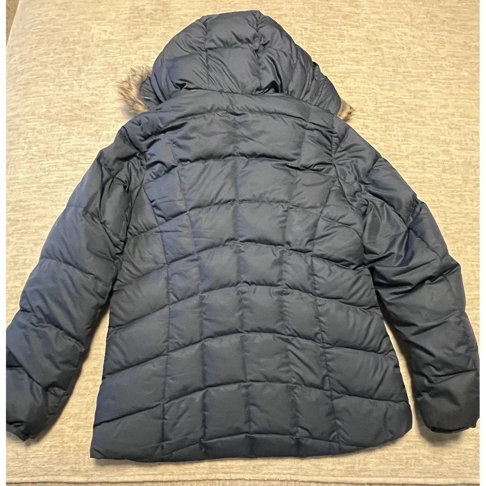 Eddie Bauer Women's‎ Down Puffer Jacket with Faux Fur Hood - Size M - Navy Blue